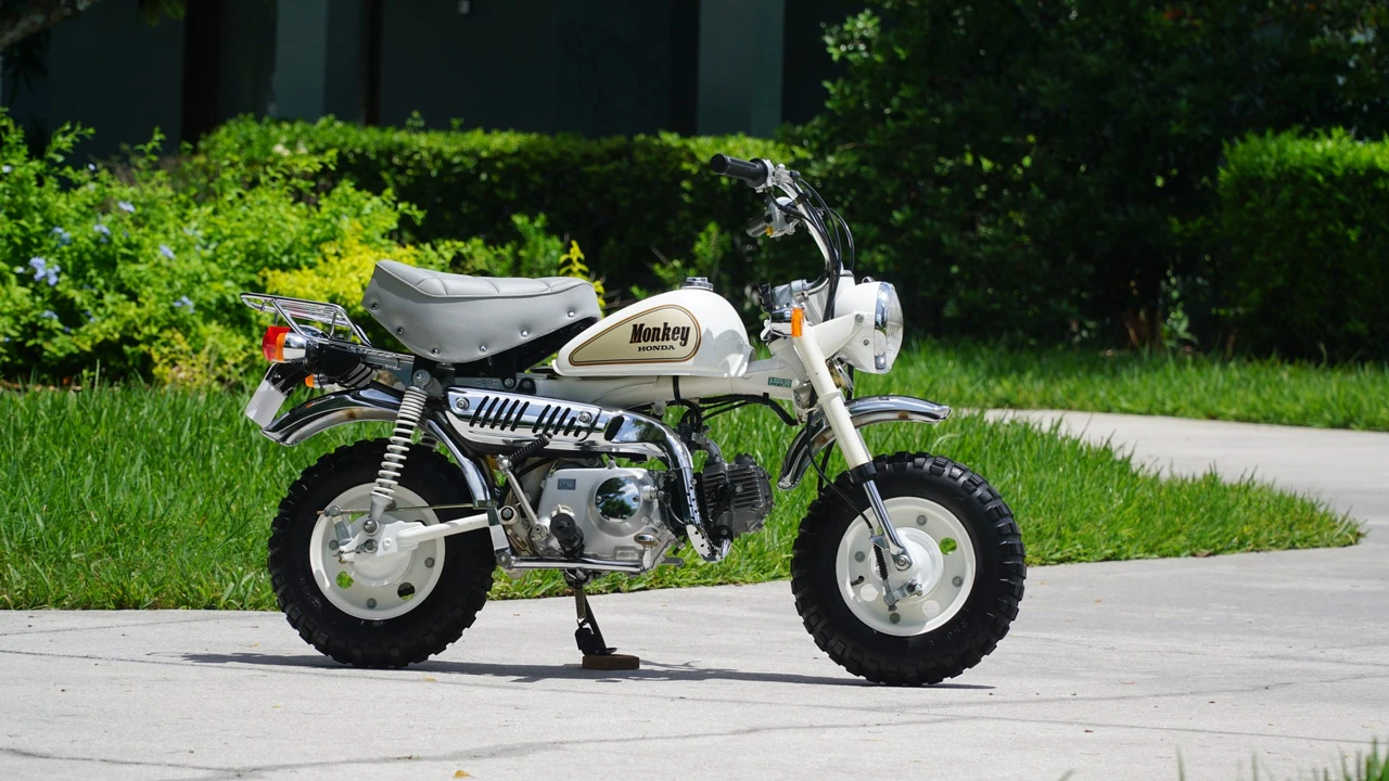 1988 Honda Motorcycles - Image 26 of 31