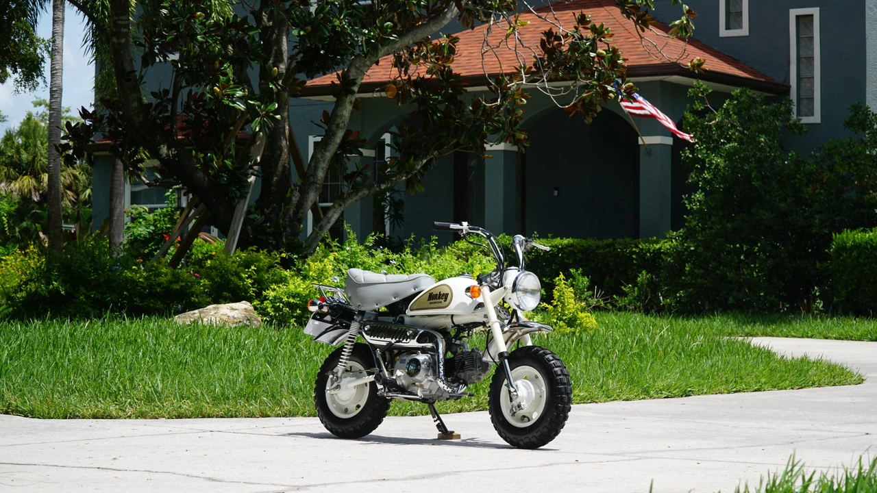 1988 Honda Motorcycles - Image 28 of 31