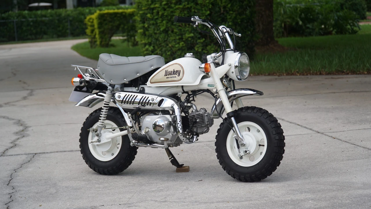 1988 Honda Motorcycles - Image 31 of 31