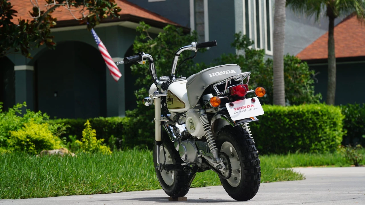 1988 Honda Motorcycles - Image 18 of 31