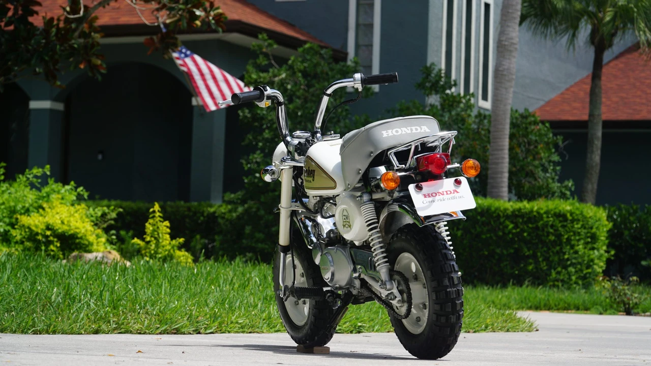 1988 Honda Motorcycles - Image 17 of 31