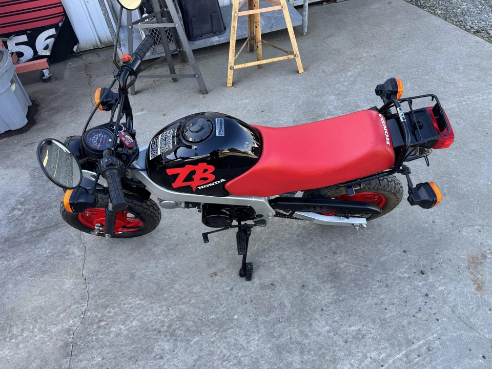 1988 Honda Motorcycles - Image 2 of 31