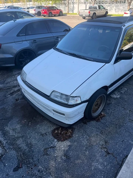 1988 Honda Civic 4th Gen - Image 2 of 15