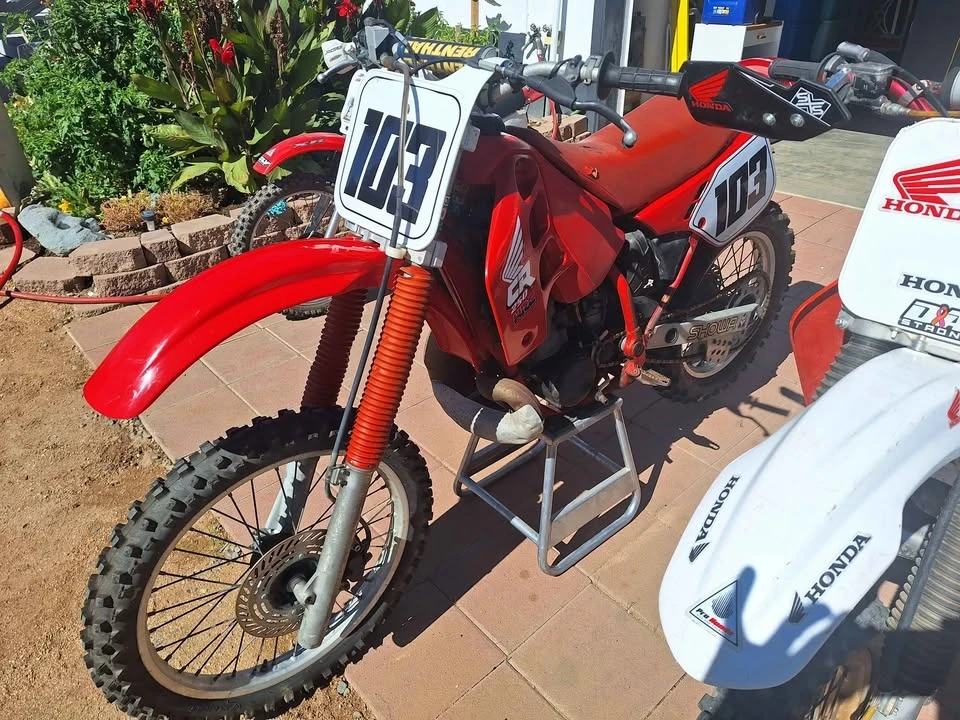 1988 Honda CR-X 2nd Gen - Image 2 of 6