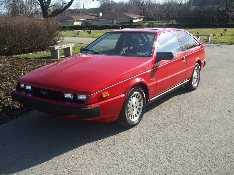 1988 Isuzu Impulse - Image 2 of 31