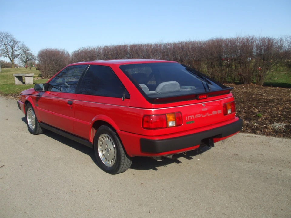 1988 Isuzu Impulse - Image 4 of 31
