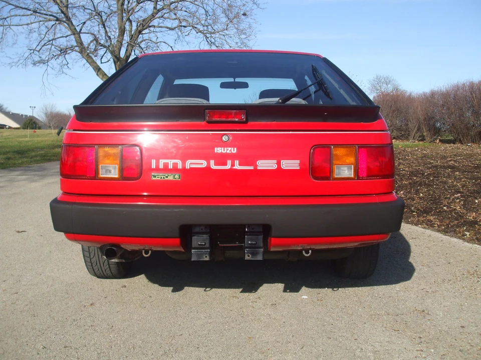 1988 Isuzu Impulse - Image 5 of 31