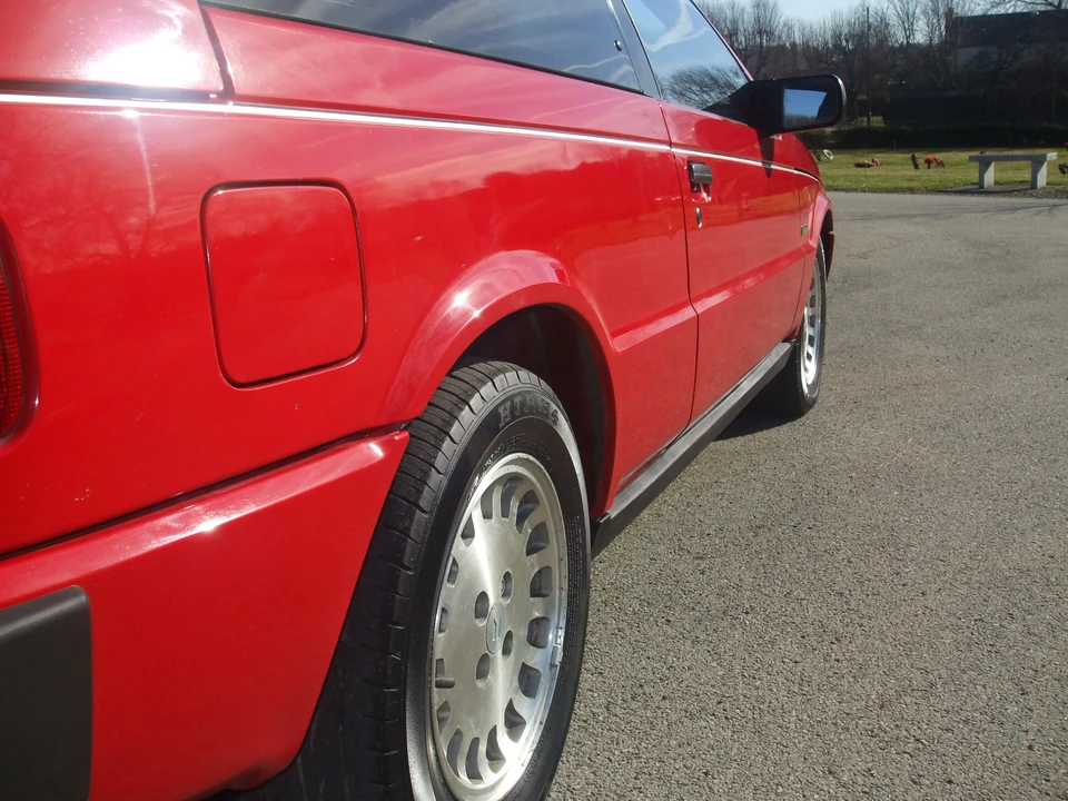 1988 Isuzu Impulse - Image 13 of 31