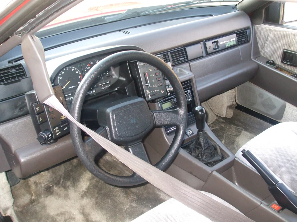 1988 Isuzu Impulse - Image 30 of 31