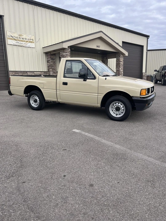 1988 Isuzu - Image 19 of 31
