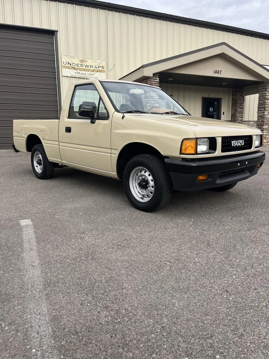 1988 Isuzu - Image 20 of 31