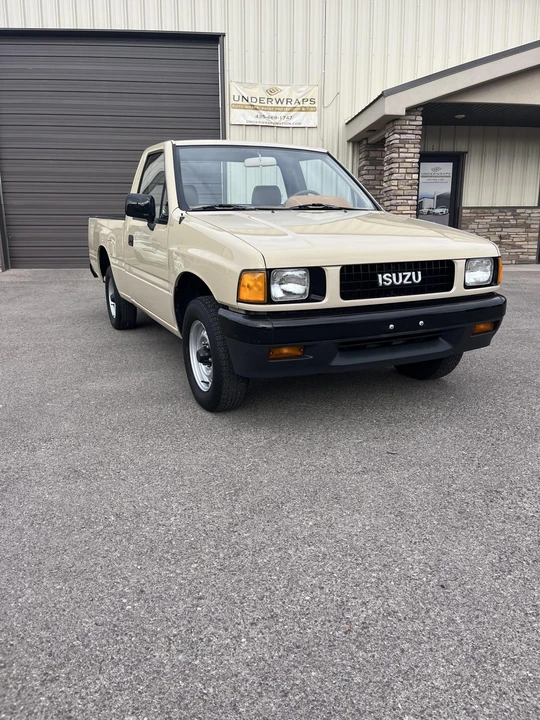1988 Isuzu - Image 21 of 31