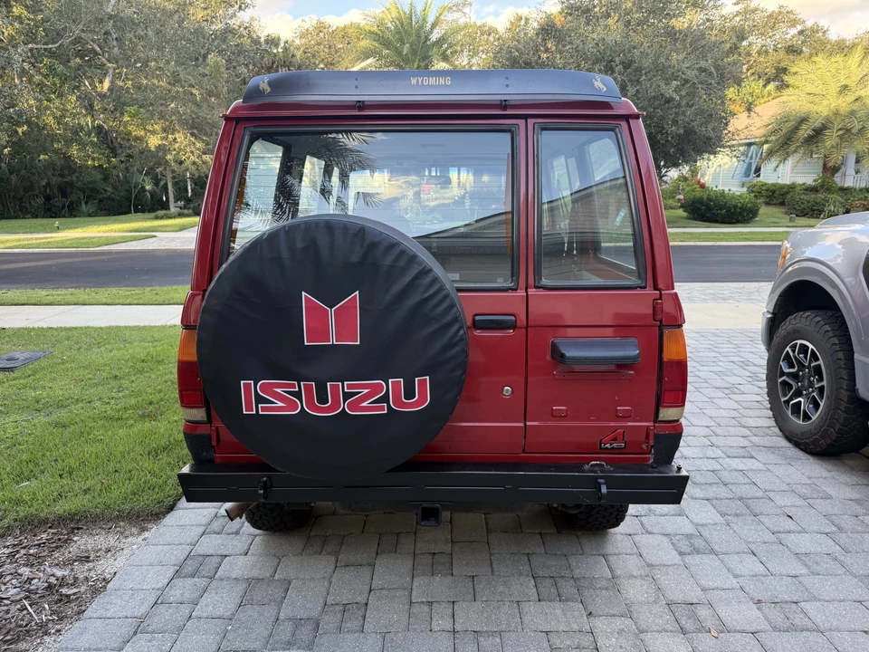 1988 Isuzu Trooper - Image 6 of 31