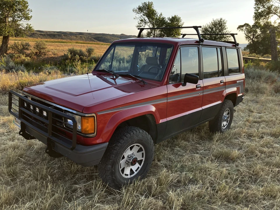 1988 Isuzu Trooper - Image 7 of 31