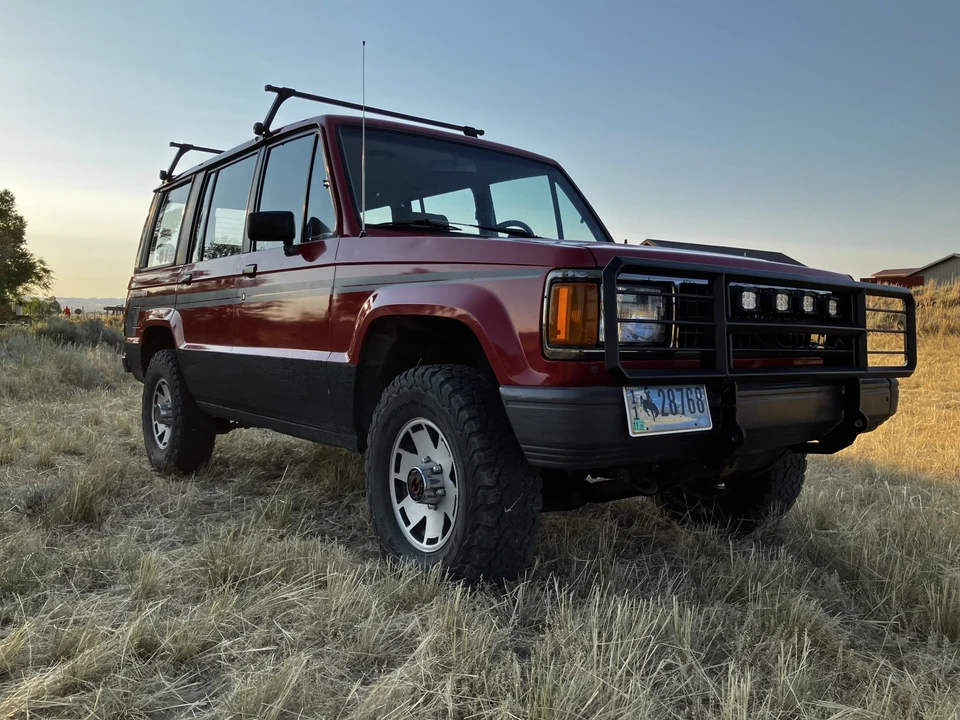 1988 Isuzu Trooper - Image 3 of 31