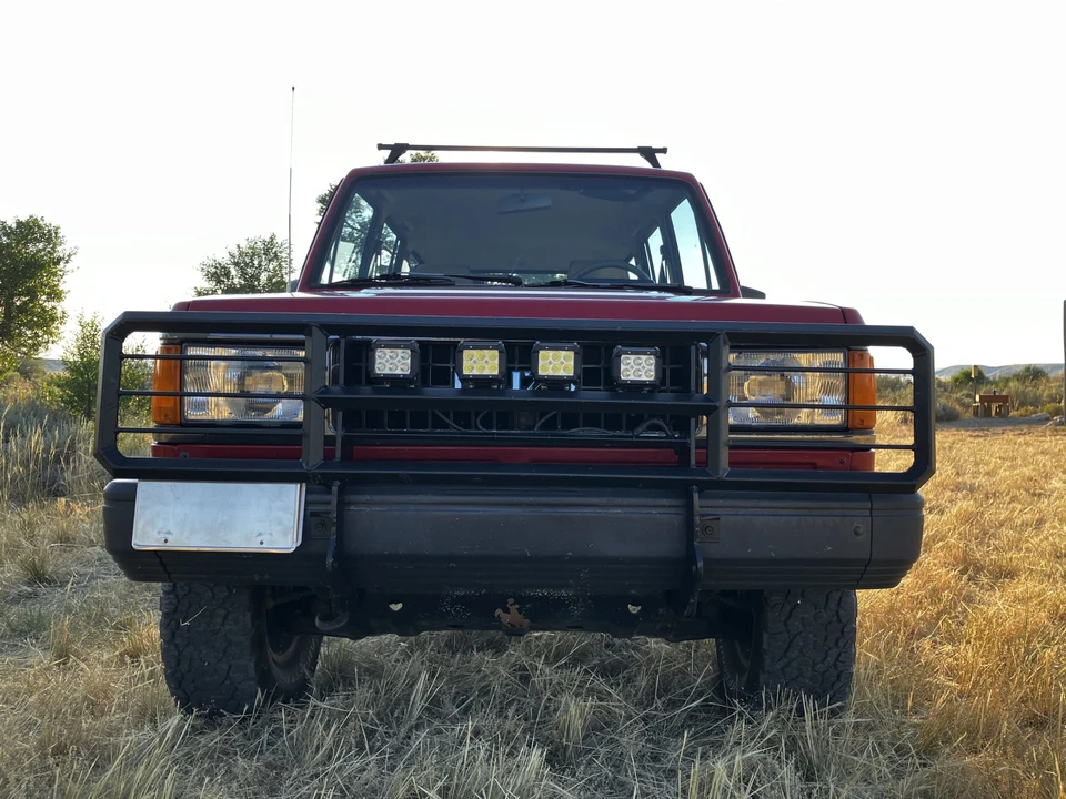 1988 Isuzu Trooper - Image 4 of 31