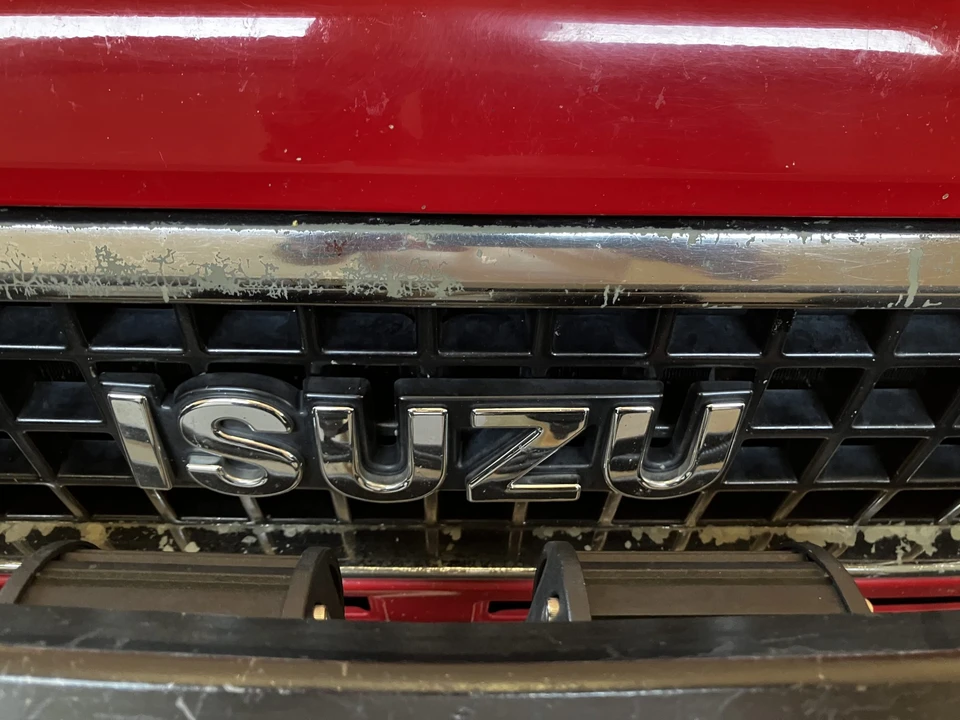 1988 Isuzu Trooper - Image 25 of 31