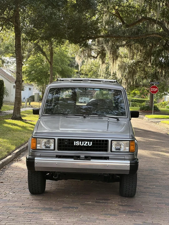 1988 Isuzu Trooper - Image 21 of 31