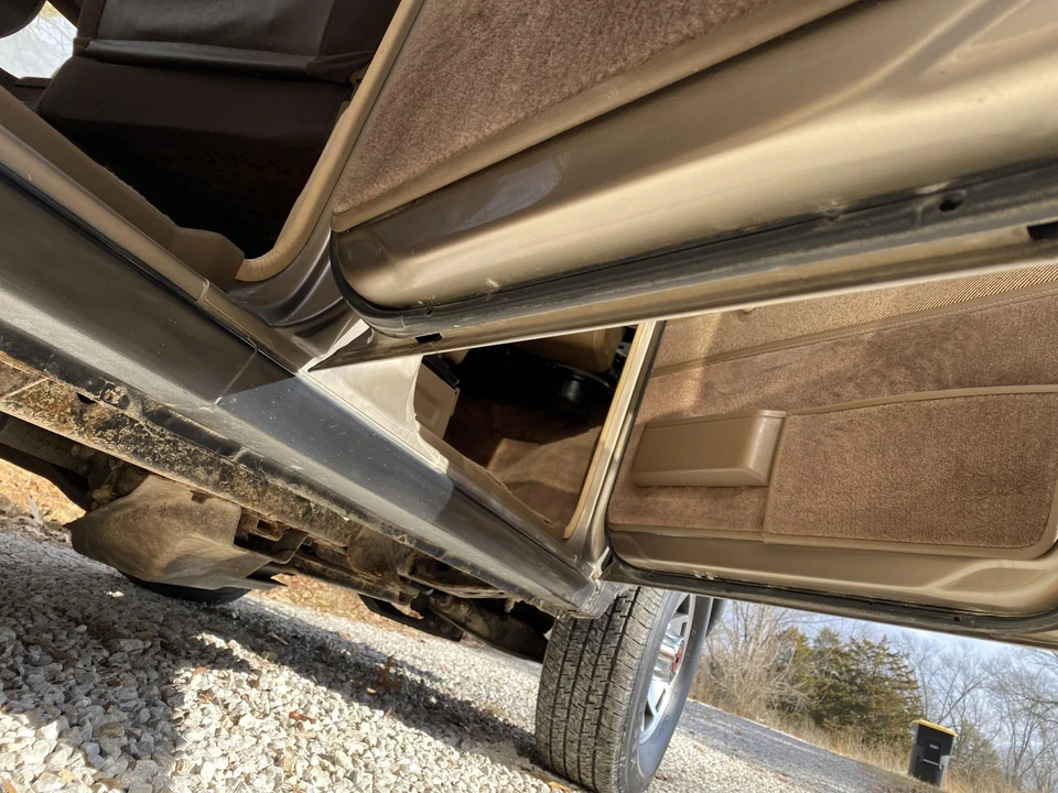 1988 Isuzu Trooper - Image 30 of 31