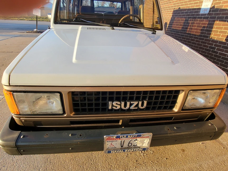 1988 Isuzu Trooper - Image 25 of 31