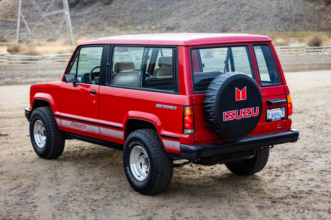 1988 Isuzu Trooper - Image 28 of 31