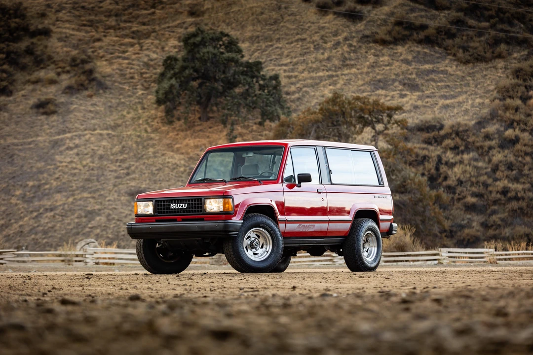1988 Isuzu Trooper - Image 19 of 31