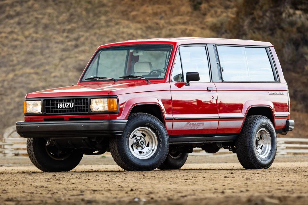 1988 Isuzu Trooper - Image 18 of 31