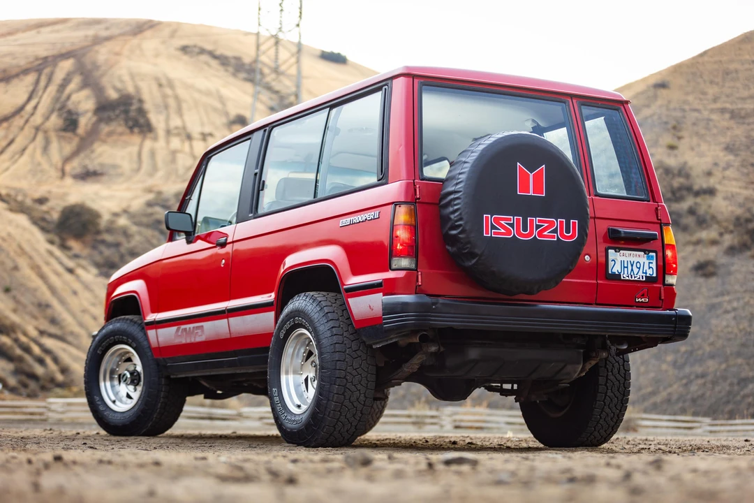 1988 Isuzu Trooper - Image 30 of 31