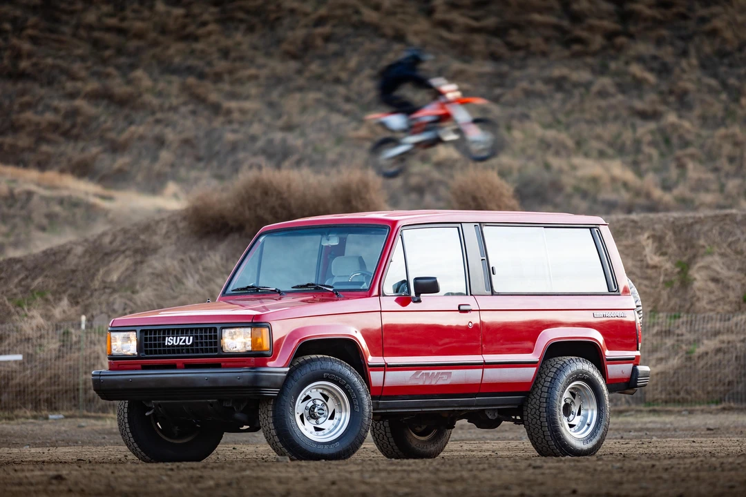 1988 Isuzu Trooper - Image 23 of 31