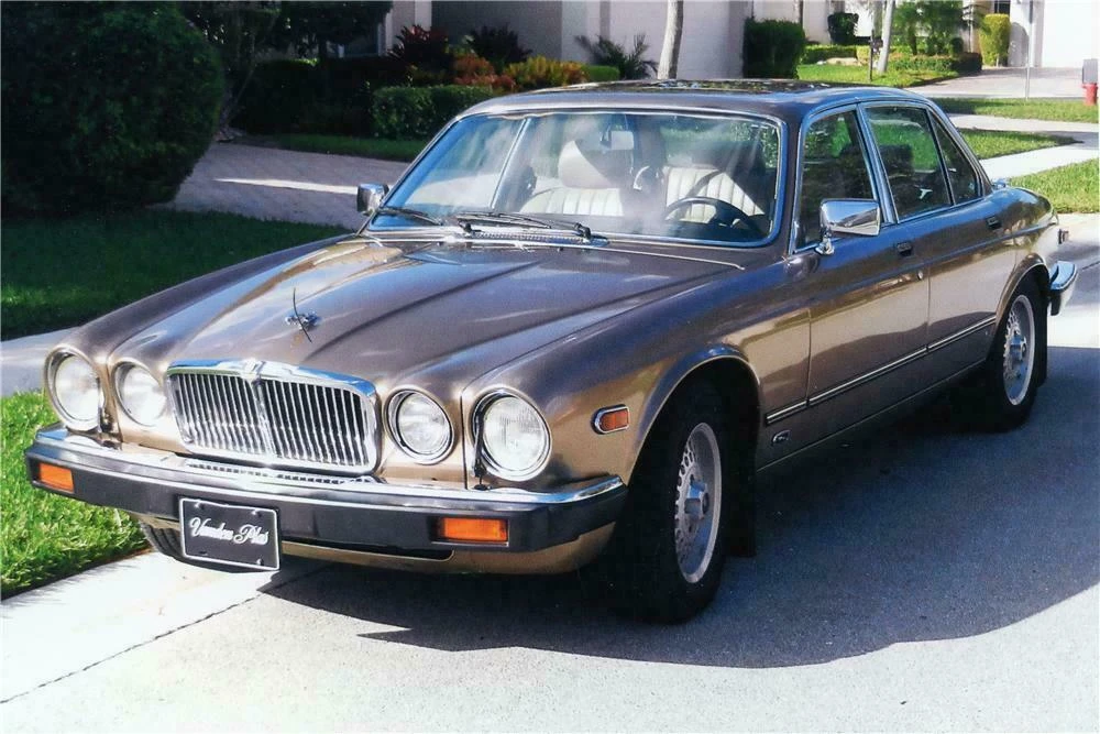 1988 Jaguar XJ Series 3 - Image 2 of 5