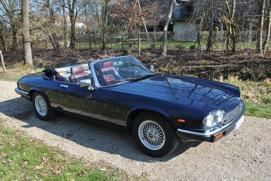 1988 Jaguar XJS Convertible - Image 2 of 2