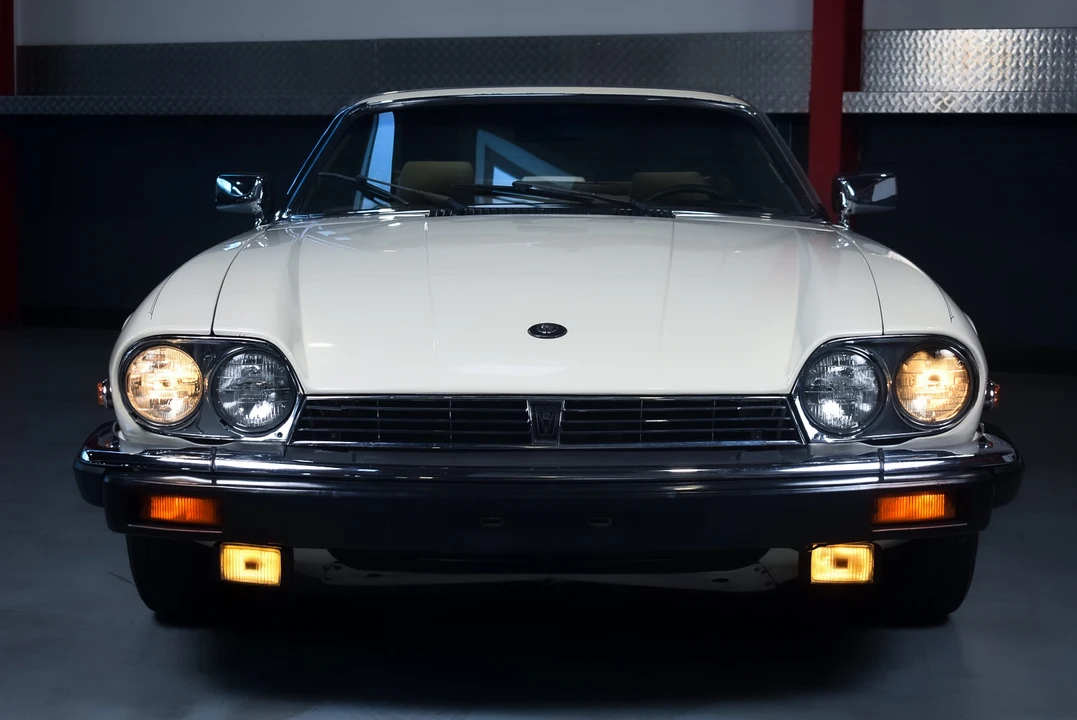 1988 Jaguar XJS Pre-Facelift V12 - Image 13 of 31