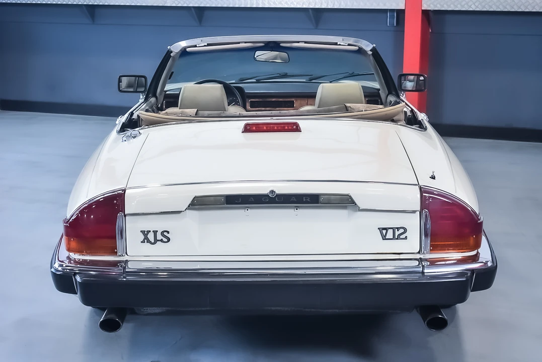 1988 Jaguar XJS Pre-Facelift V12 - Image 16 of 31