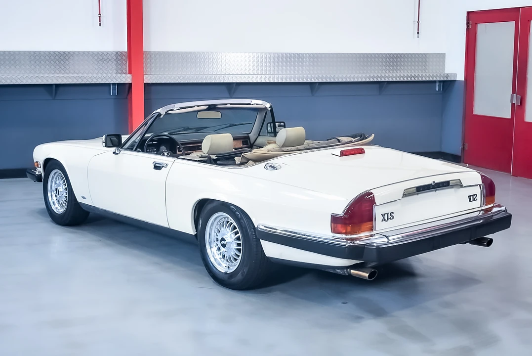 1988 Jaguar XJS Pre-Facelift V12 - Image 9 of 31