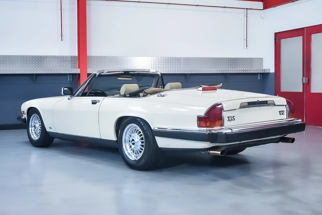 1988 Jaguar XJS Pre-Facelift V12 - Image 18 of 31
