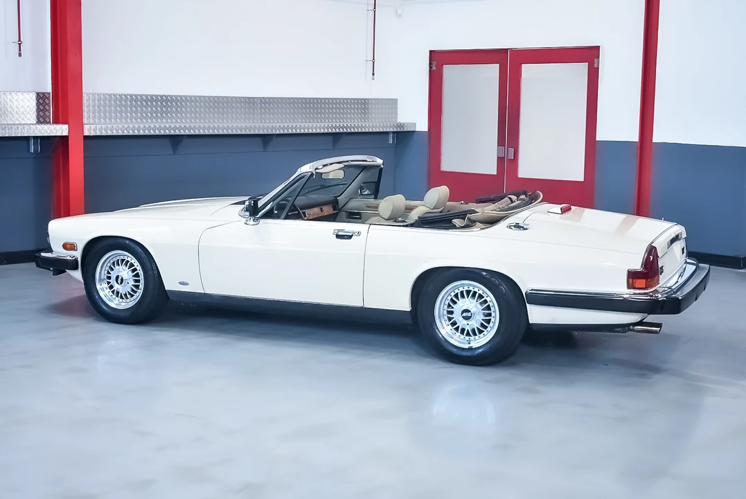 1988 Jaguar XJS Pre-Facelift V12 - Image 10 of 31