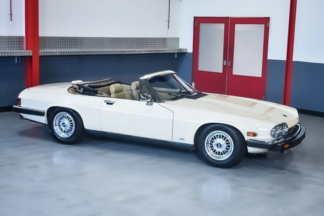 1988 Jaguar XJS Pre-Facelift V12 - Image 12 of 31