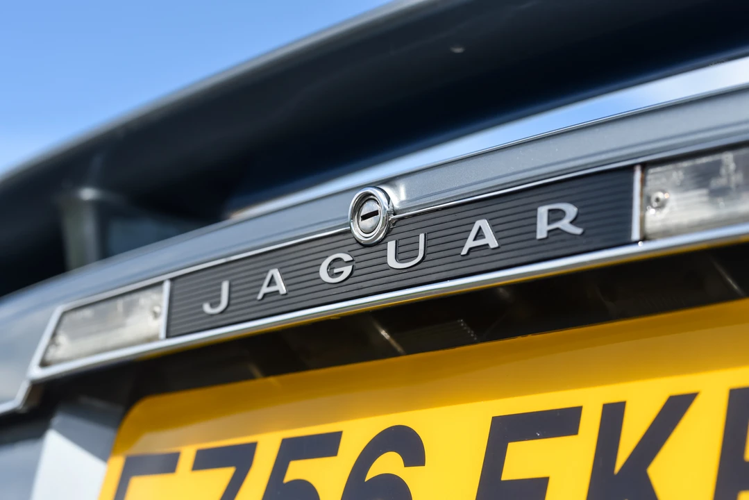 1988 Jaguar XJ-S TWR - Image 18 of 31