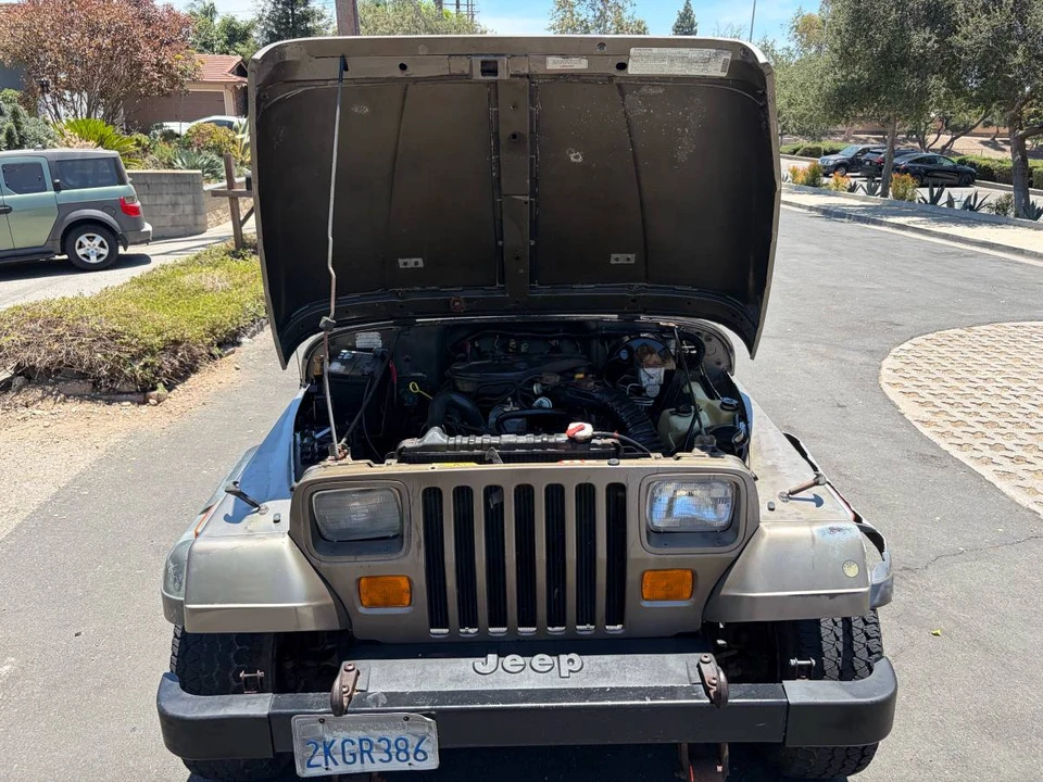 1988 Jeep YJ Wrangler - Image 17 of 23