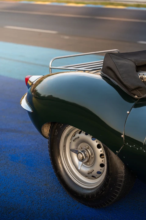 1988 Jaguar Replica - Image 25 of 31