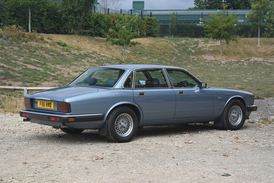 1988 Jaguar XJ40 XJ - Image 14 of 30