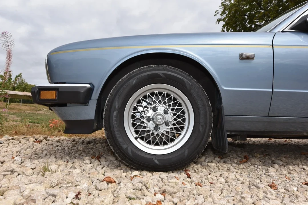 1988 Jaguar XJ40 XJ - Image 25 of 30