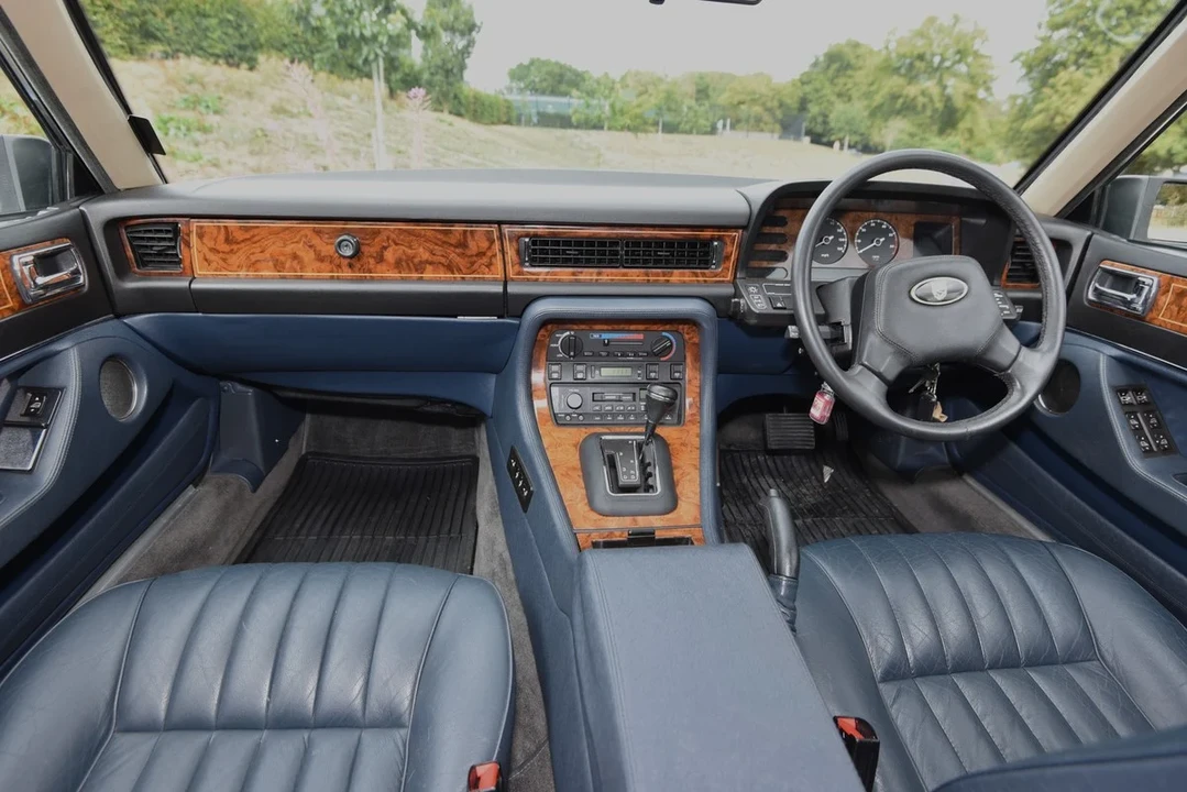 1988 Jaguar XJ40 XJ - Image 28 of 30