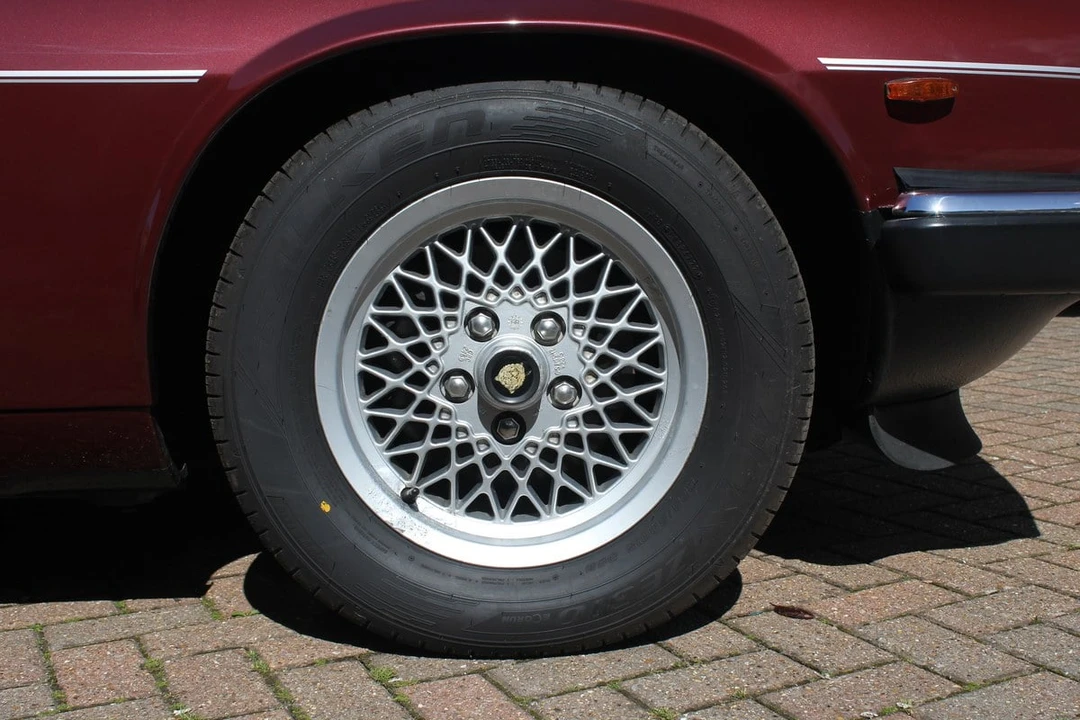 1988 Jaguar XJS Pre-Facelift AJ-6 - Image 25 of 30