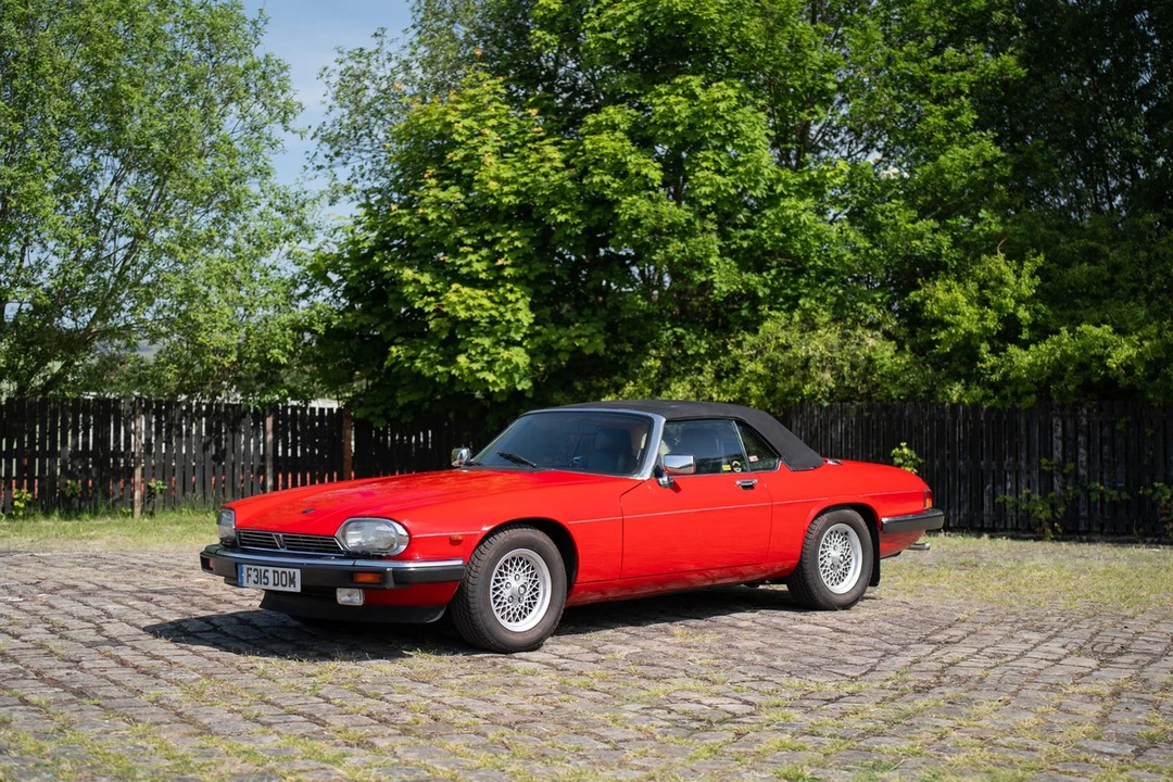1988 Jaguar XJS Convertible - Image 25 of 30