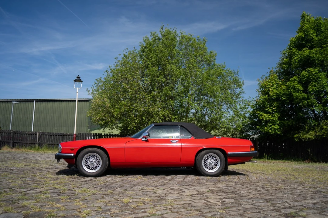 1988 Jaguar XJS Convertible - Image 23 of 30