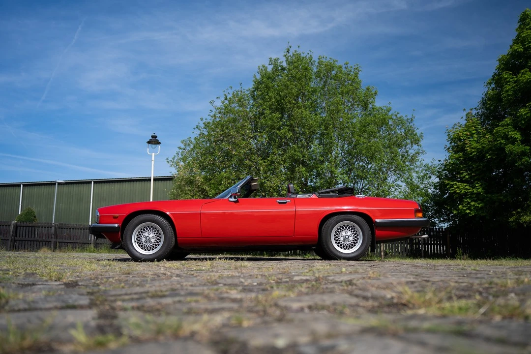 1988 Jaguar XJS Convertible - Image 9 of 30