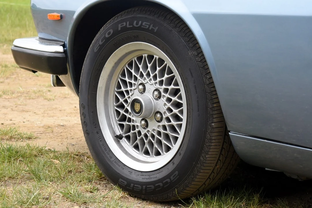 1988 Jaguar XJS Convertible - Image 28 of 30
