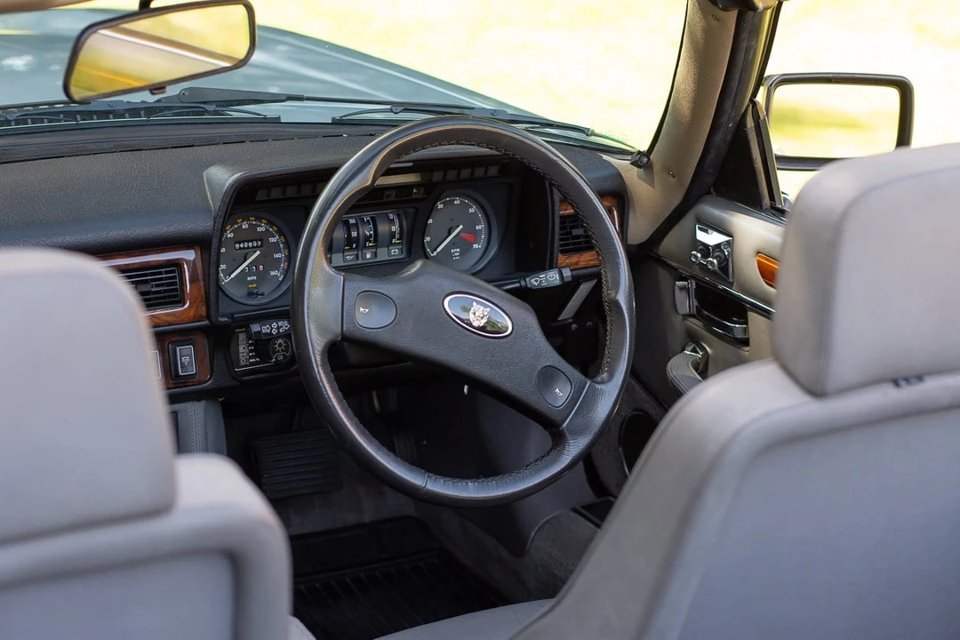 1988 Jaguar XJS Convertible - Image 7 of 30