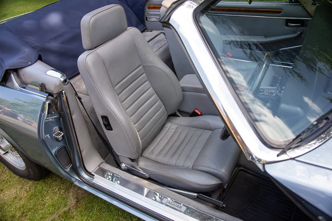 1988 Jaguar XJS Convertible - Image 11 of 30